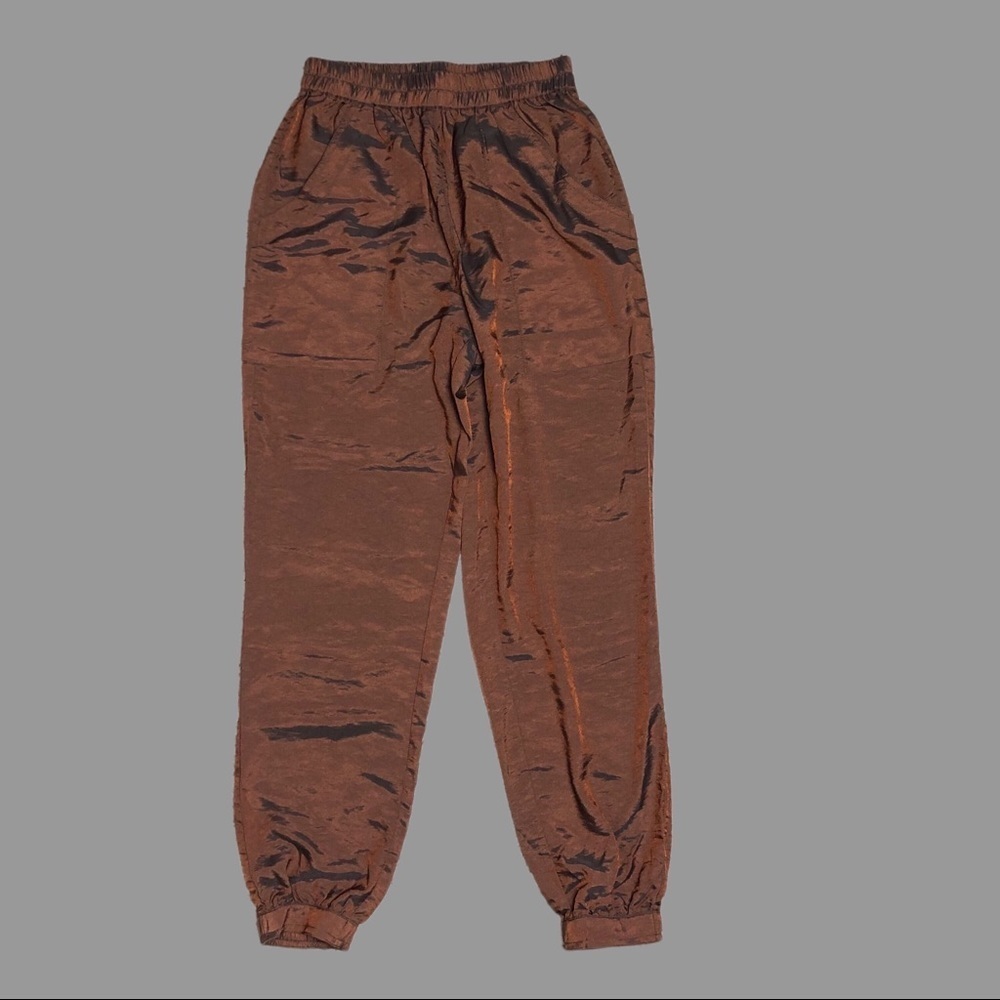 💚 XS 💚 NWT Anthro Pants Joggers Satin Shiny Shimmer Pockets​